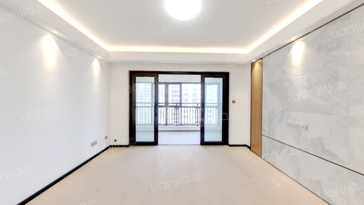 润和滨江府二期二手房实景图