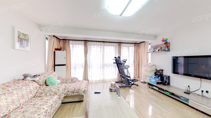 海华六和嘉园二手房实景图