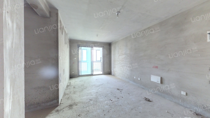 宝能城三期二手房实景图