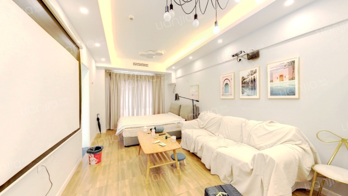 里面二手房实景图