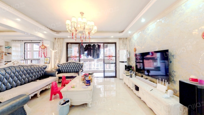 伟豪领御世家二手房实景图