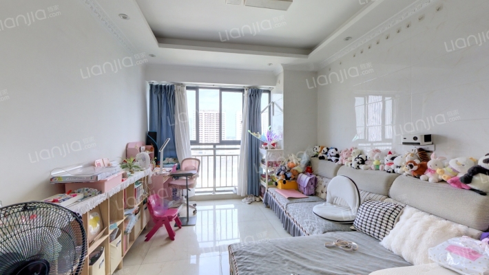 源上湾万融城三期D区二手房实景图