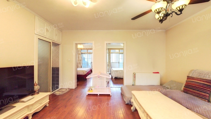 凤凰西街186号二手房实景图