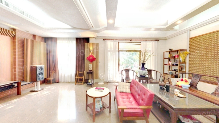 君兰高尔夫别墅二手房实景图