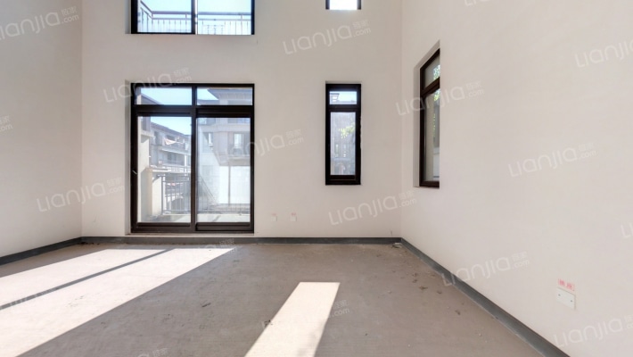 新江与城天琅二手房实景图