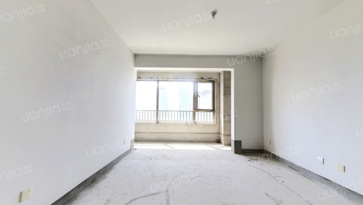 龙湖天越二手房实景图