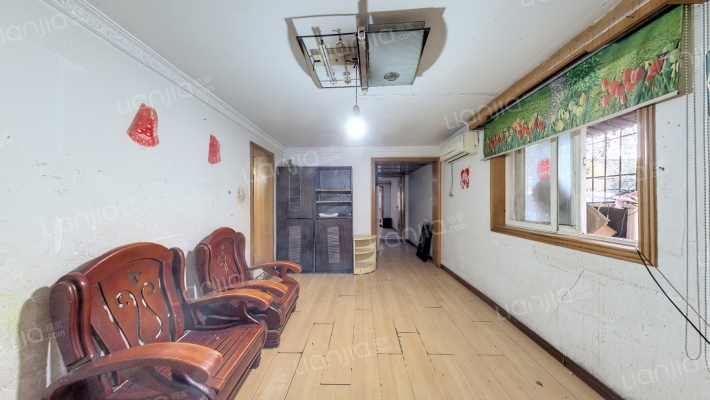 天华新村二手房实景图