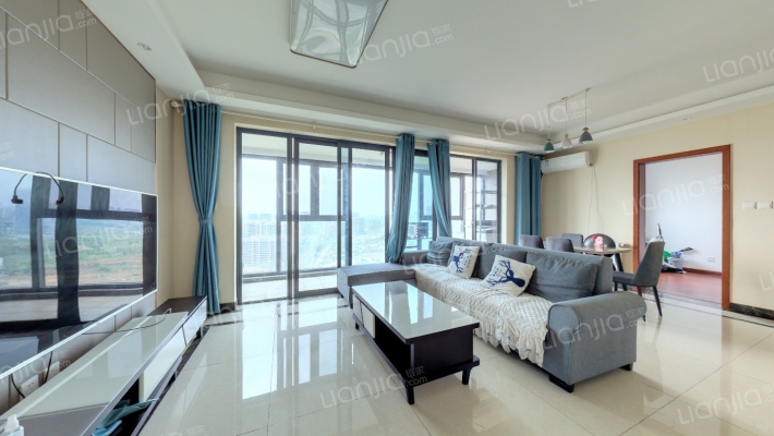 三利麓山城春风里二手房实景图