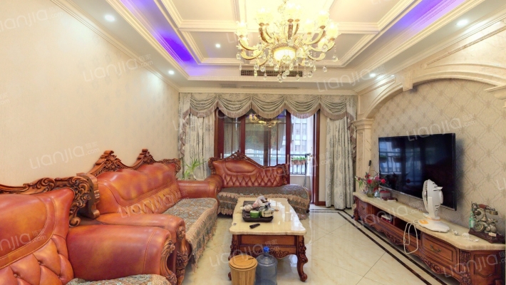 天晋二手房实景图