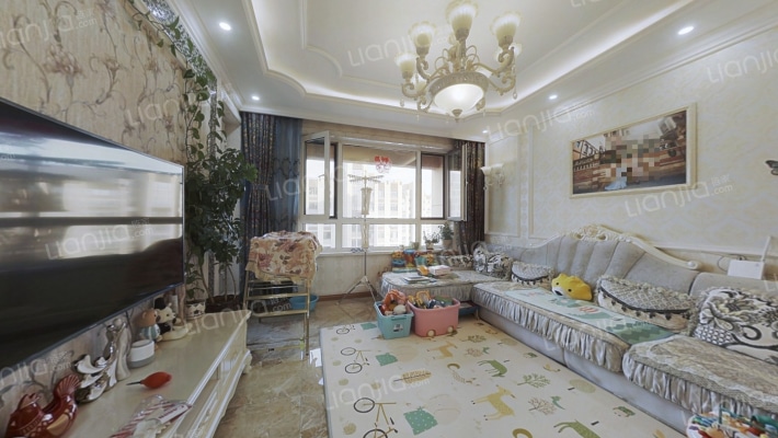 华亿红府二手房实景图