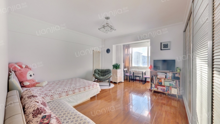 西城国际公馆二手房实景图