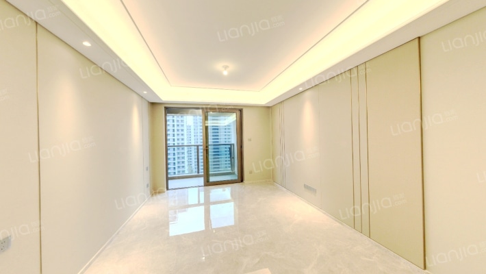 绿城·春风晴翠二手房实景图