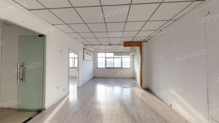 盛地大厦二手房实景图