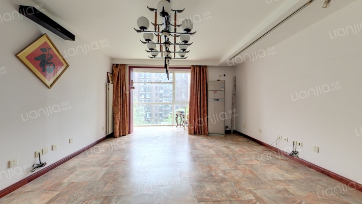 风荷曲苑二手房实景图