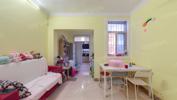 蓝天公寓二手房实景图