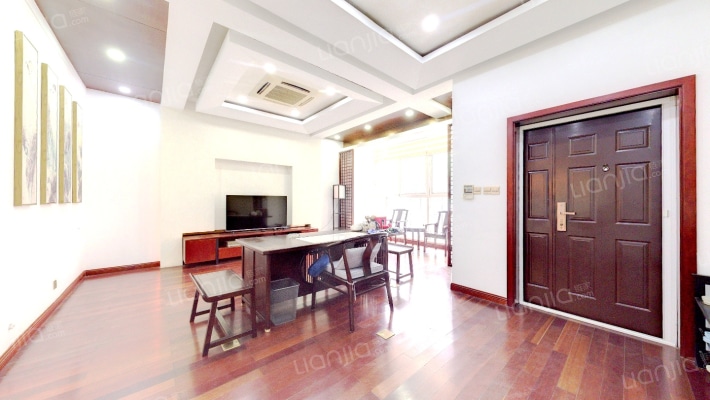 原墅名君别院二手房实景图