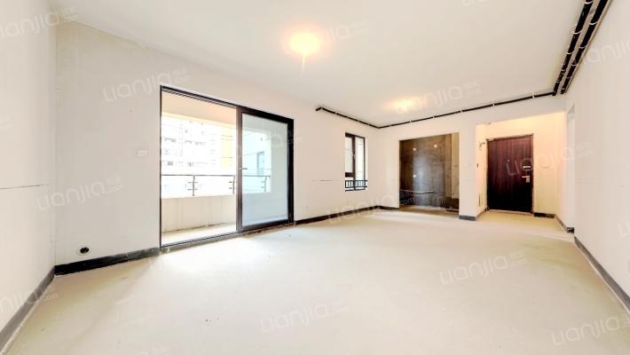 金科博翠天宸二手房实景图