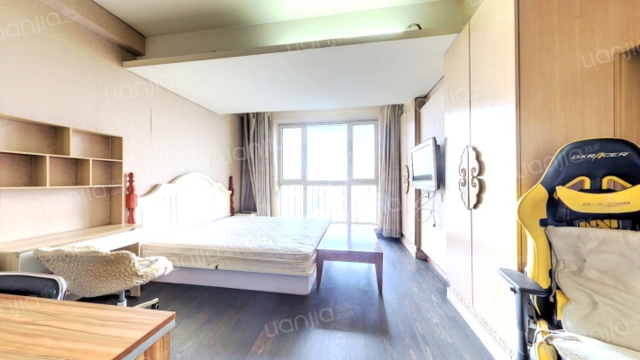 天作国际中心二手房实景图