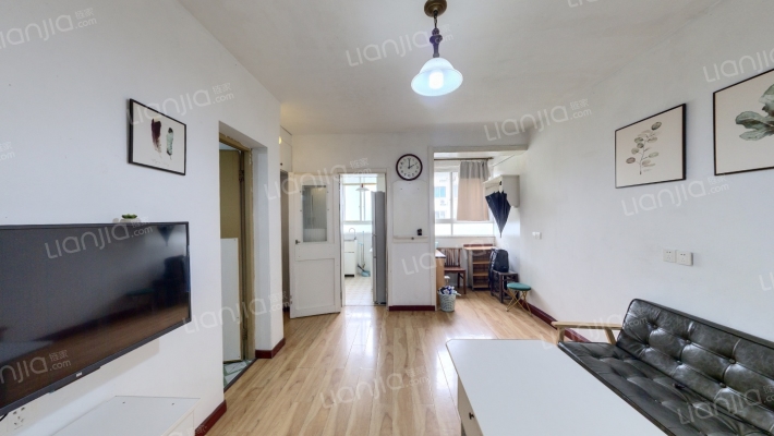 鸿吉苑二手房实景图