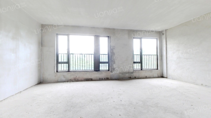 万科皇马郦宫二手房实景图