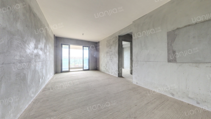 花样年龙年中心三期二手房实景图