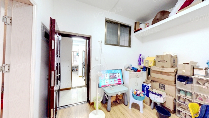 化工宿舍二手房实景图