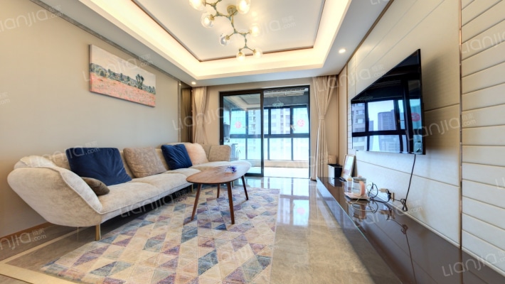 正荣润峯二手房实景图