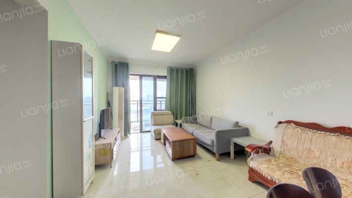 保利香槟颂二手房实景图