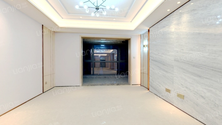 万科翡翠国宾C地块二手房实景图