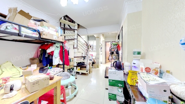 倚山时代雅居二手房实景图