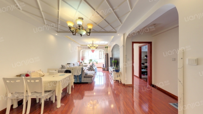 中海城塞尚二手房实景图