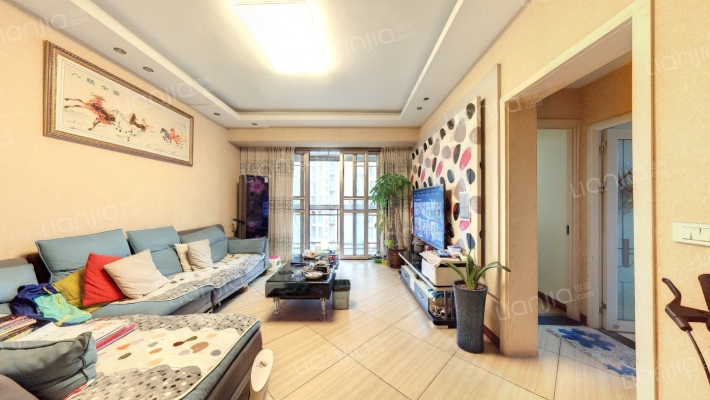 康德国会山二手房实景图