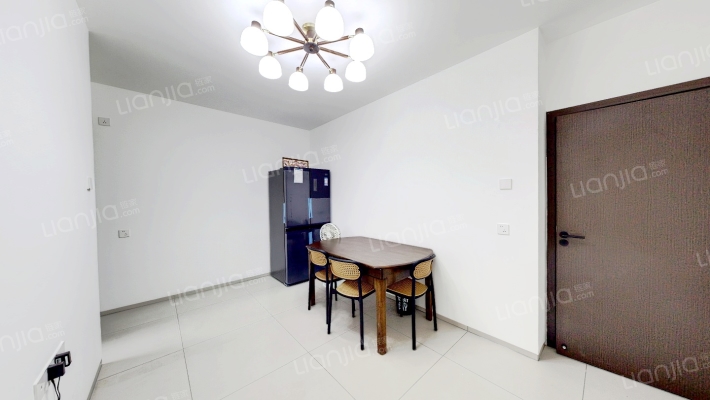 尚河居二手房实景图