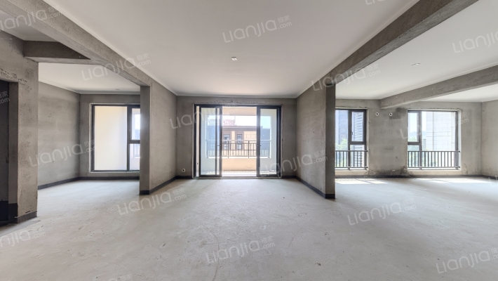 红星天铂二期二手房实景图