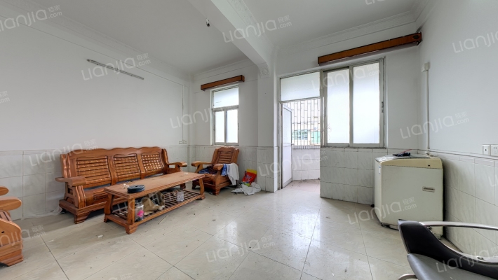 西湖小区二手房实景图