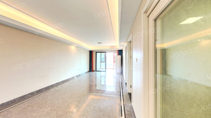 中海珑悦府二手房实景图