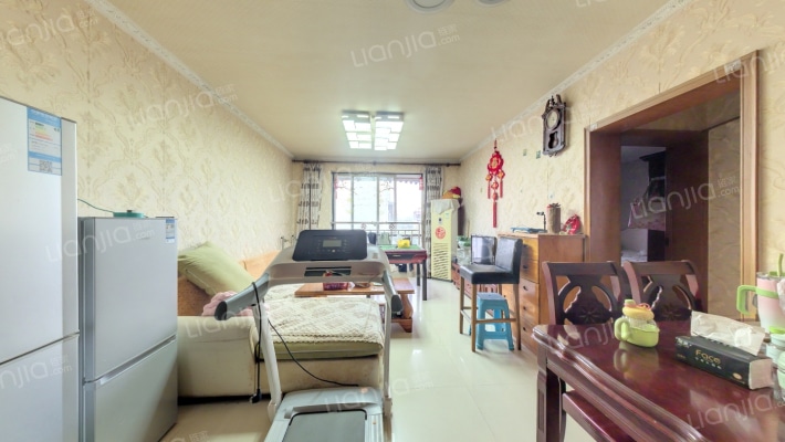 八里桥路204号二手房实景图