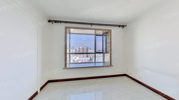 蓝山·国际公馆二手房实景图