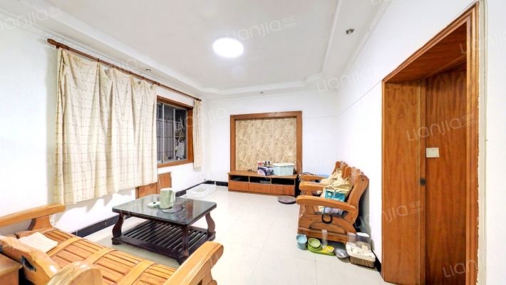 菜袁路二手房实景图