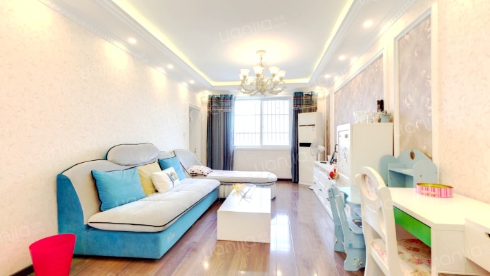 女子商场宿舍二手房实景图