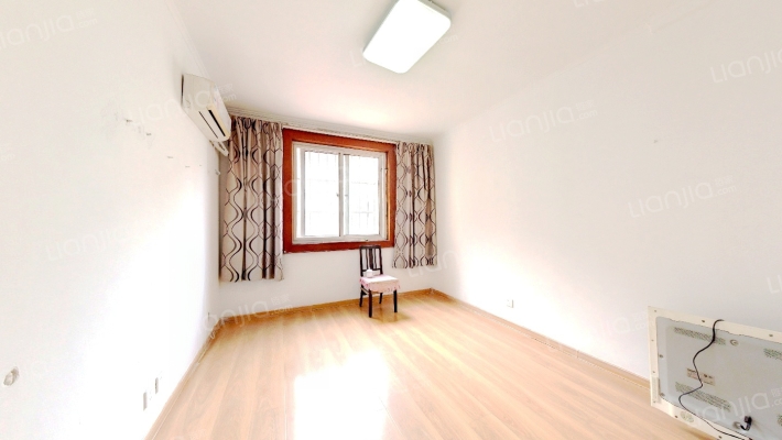 兴安路二手房实景图