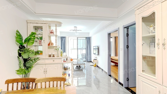 云上学府二手房实景图