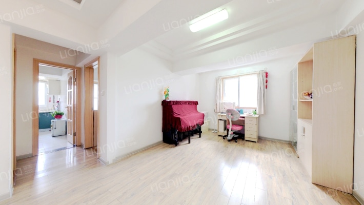 苏苑大厦二手房实景图