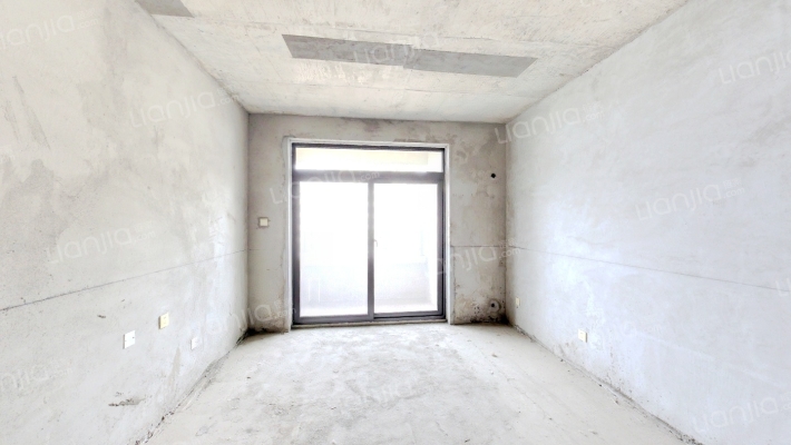 天山国宾壹号二手房实景图