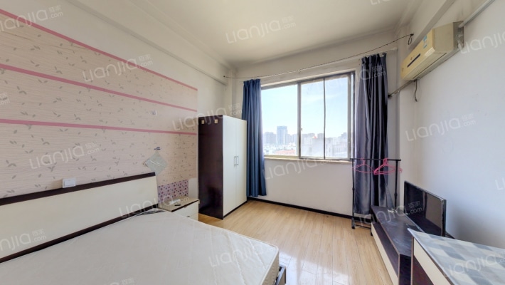 阳光假日二手房实景图