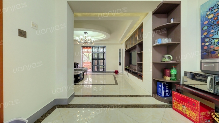 阳光假日二手房实景图