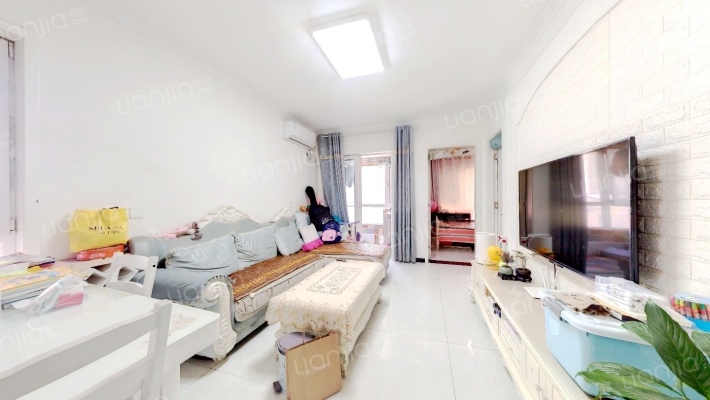 中航华府二手房实景图