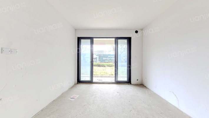 融创晓风澜庭二手房实景图