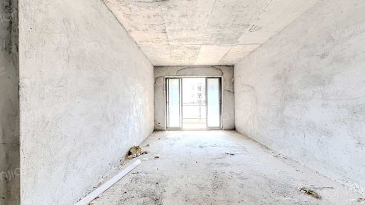 骏涛华府二手房实景图