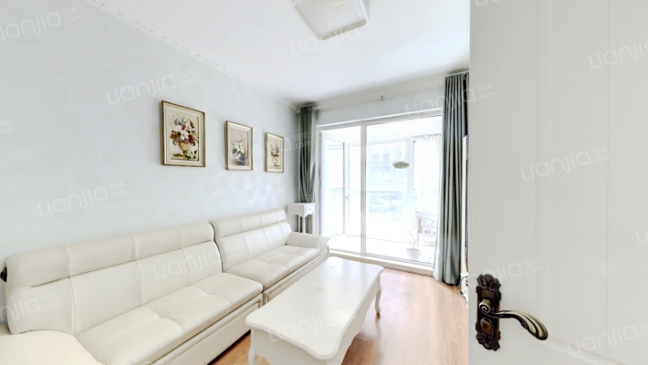 龙湖蓝湖公馆南区二手房实景图